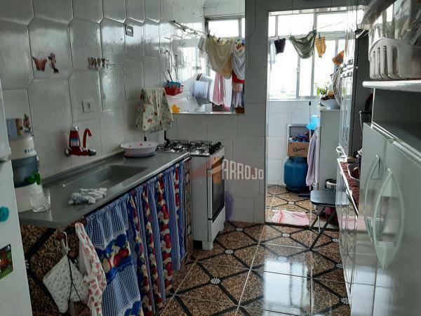 Apartamento à venda com 2 quartos, 49m² - Foto 7