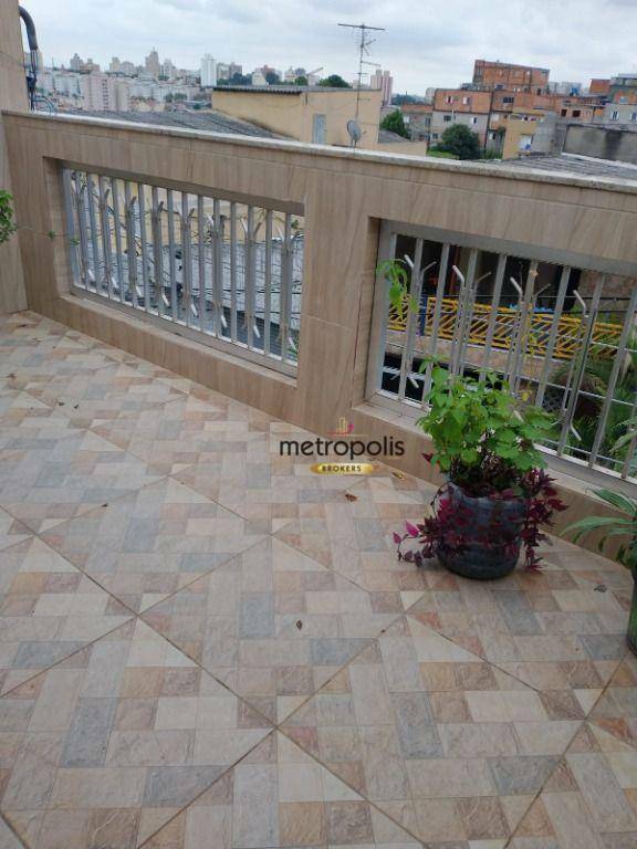 Sobrado, 3 quartos, 320 m² - Foto 2