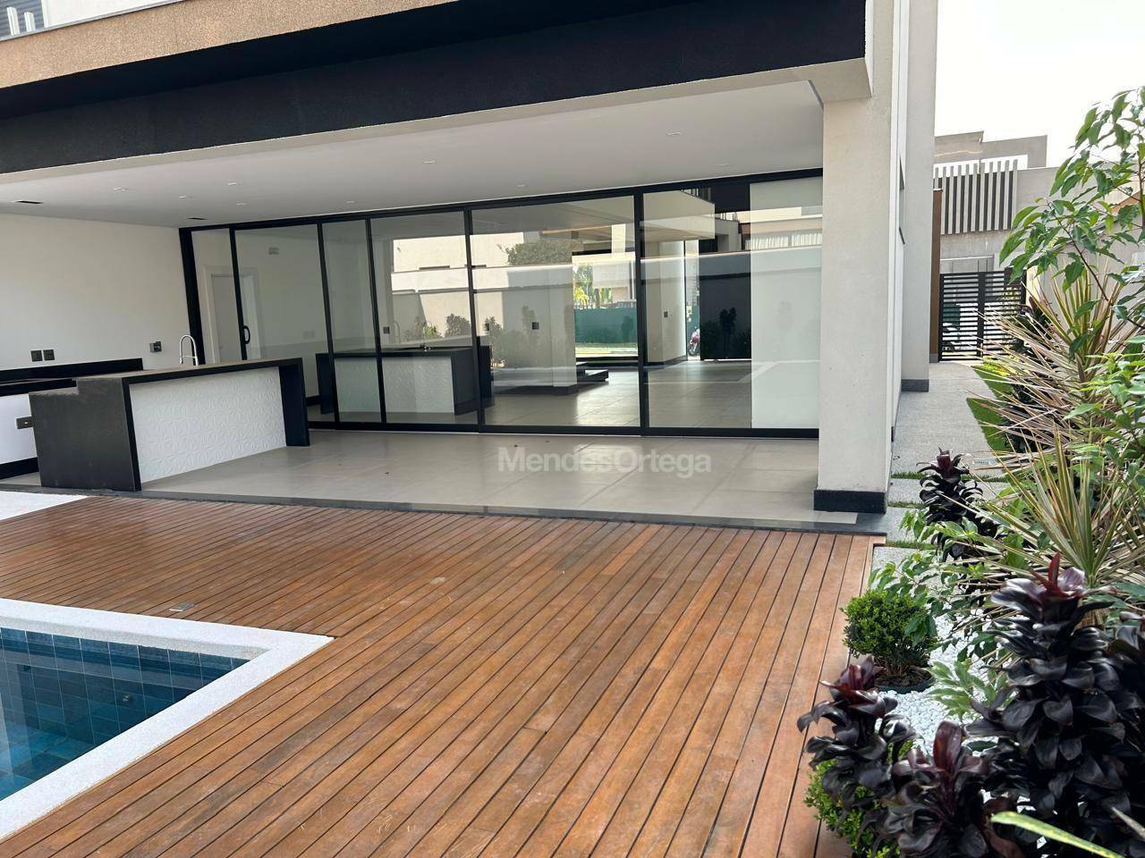 Casa de Condomínio à venda com 4 quartos, 364m² - Foto 15