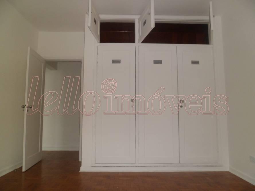 Apartamento para alugar com 3 quartos, 240m² - Foto 8