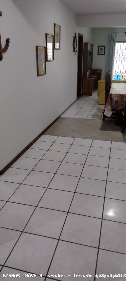 Apartamento à venda com 2 quartos, 118m² - Foto 7