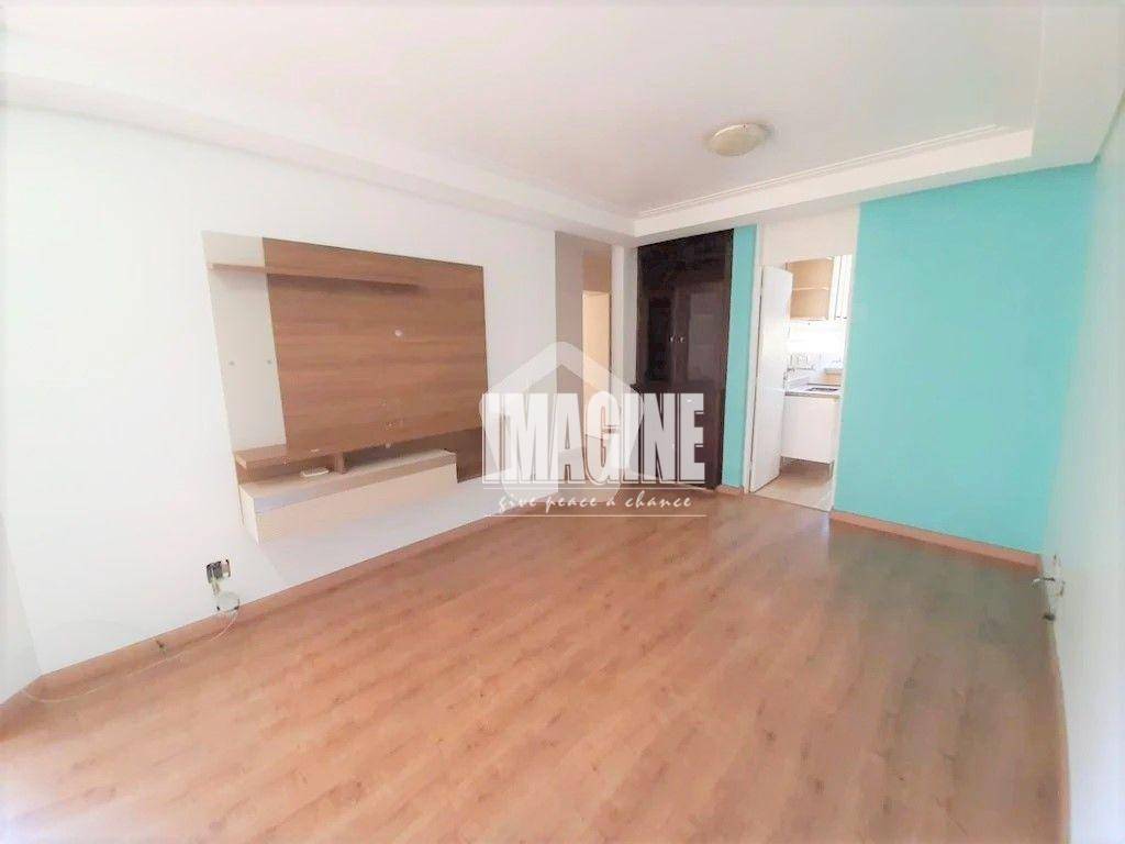 Apartamento à venda com 3 quartos, 68m² - Foto 1