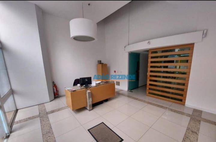 Apartamento à venda com 3 quartos, 142m² - Foto 27