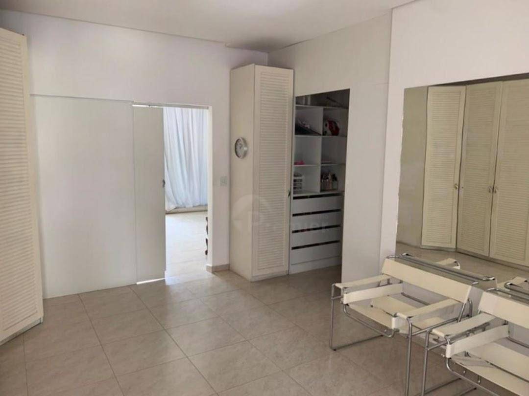 Casa de Condomínio à venda com 4 quartos, 480m² - Foto 6