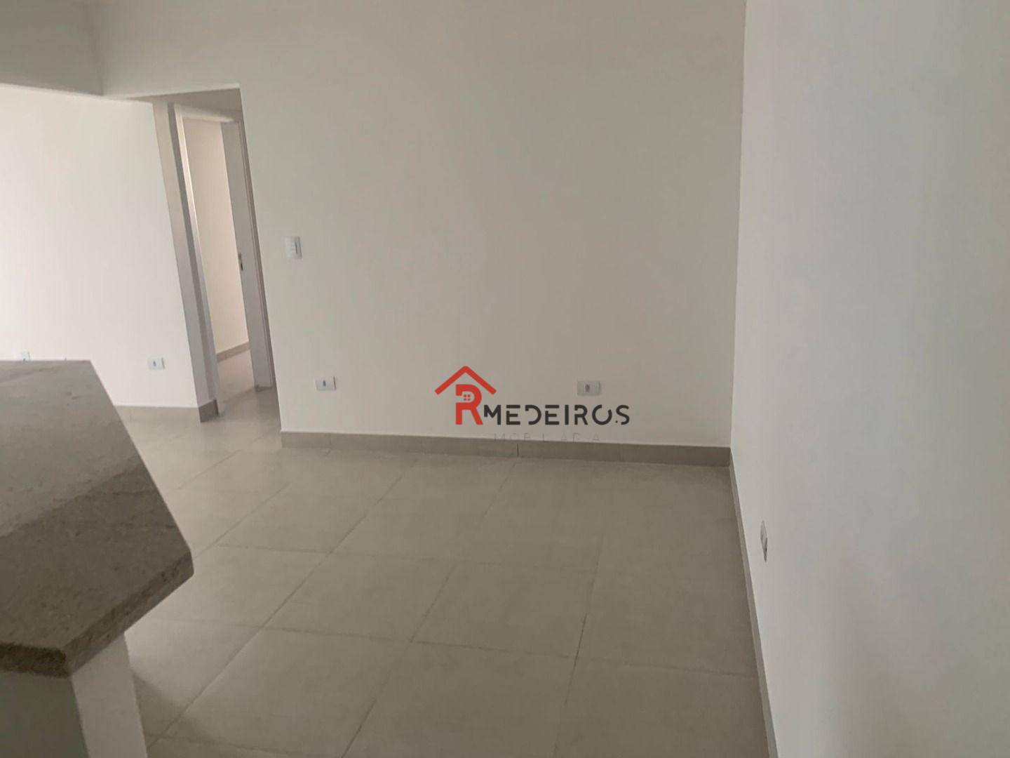 Apartamento à venda com 2 quartos, 96m² - Foto 3