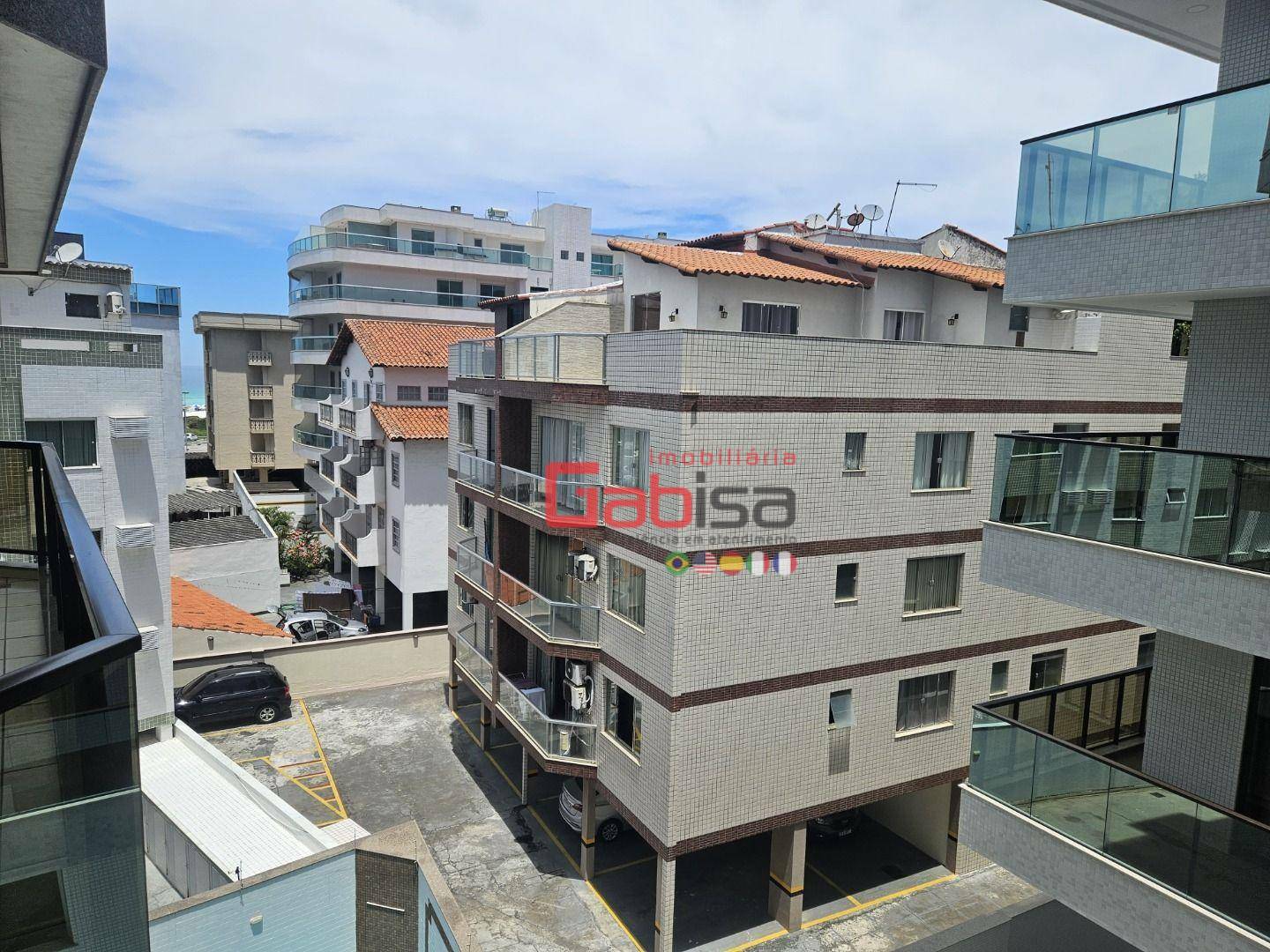 Apartamento à venda com 3 quartos, 140m² - Foto 2