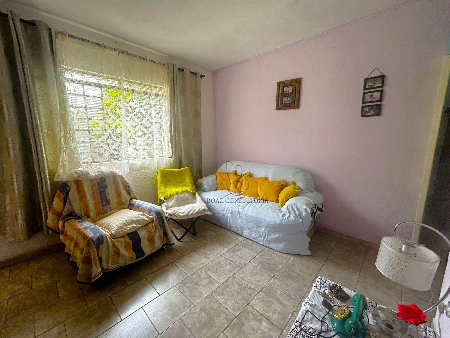 Casa à venda com 4 quartos, 150m² - Foto 3