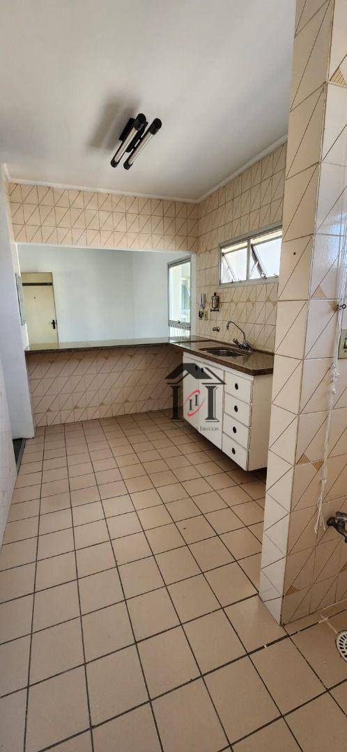 Apartamento para alugar com 1 quarto, 57m² - Foto 16
