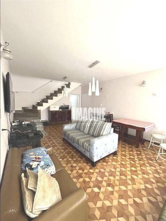 Sobrado à venda com 3 quartos, 192m² - Foto 4