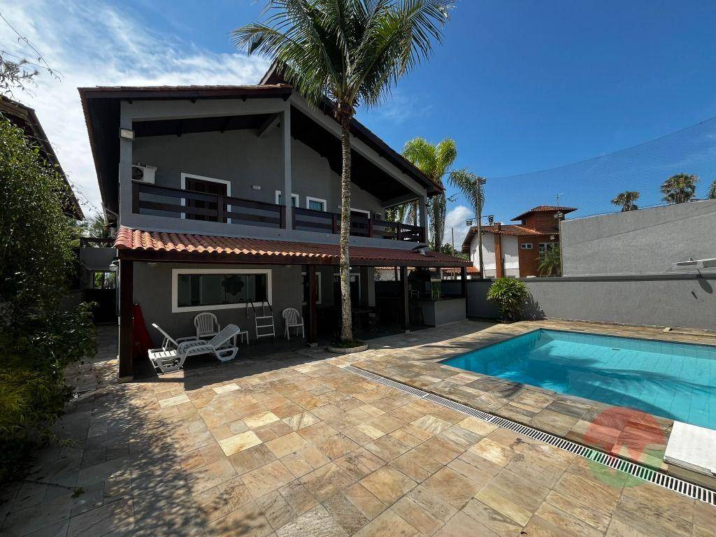 Casa de Condomínio, 4 quartos - Foto 1