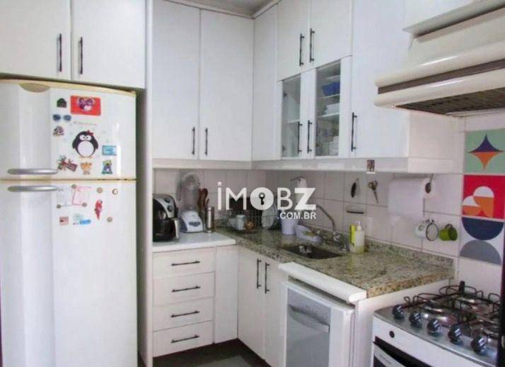 Apartamento à venda com 3 quartos, 106m² - Foto 8