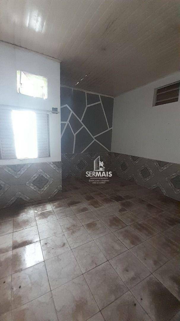 Casa à venda com 4 quartos, 80m² - Foto 12