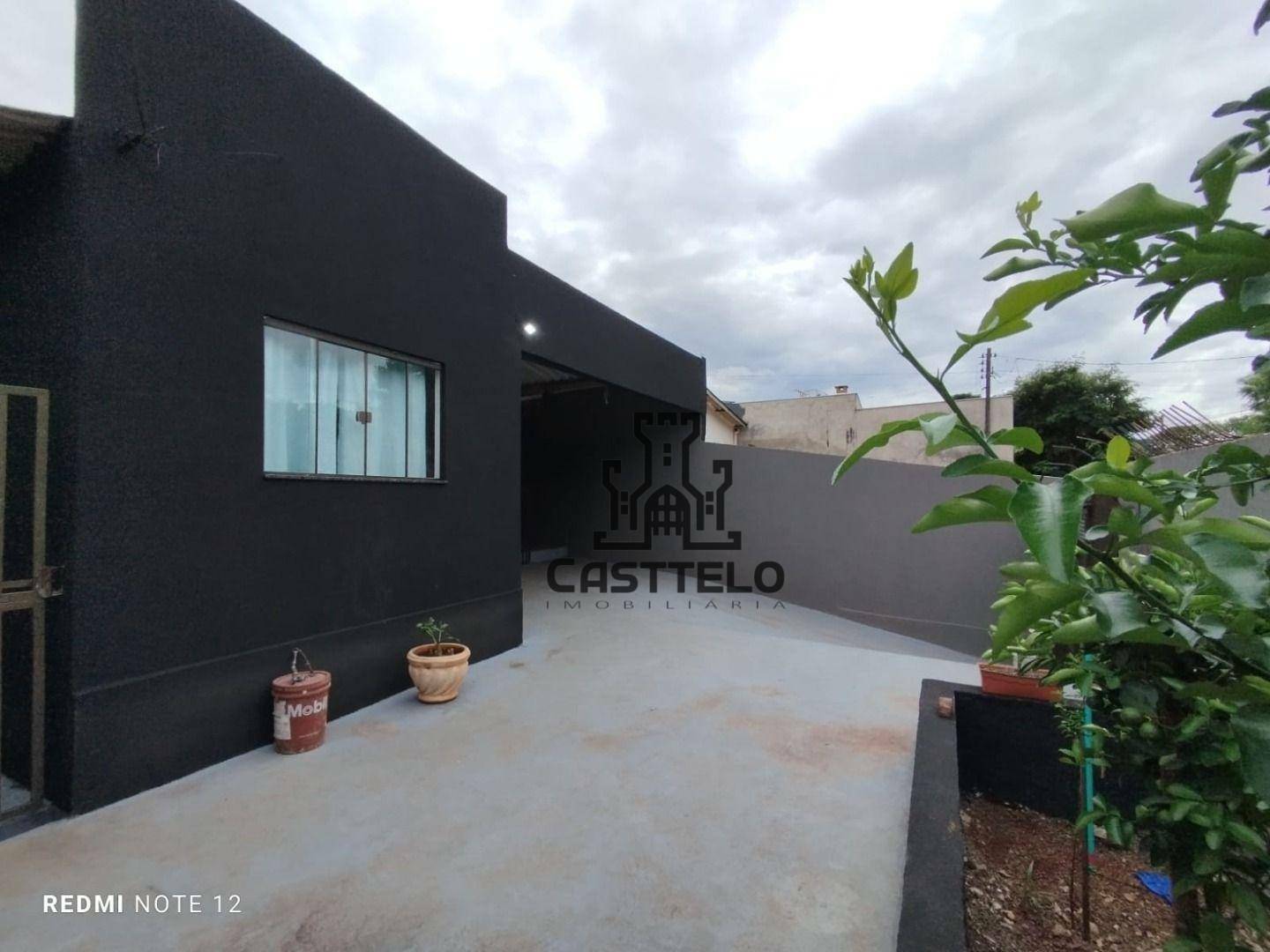 Casa à venda com 3 quartos, 100m² - Foto 4