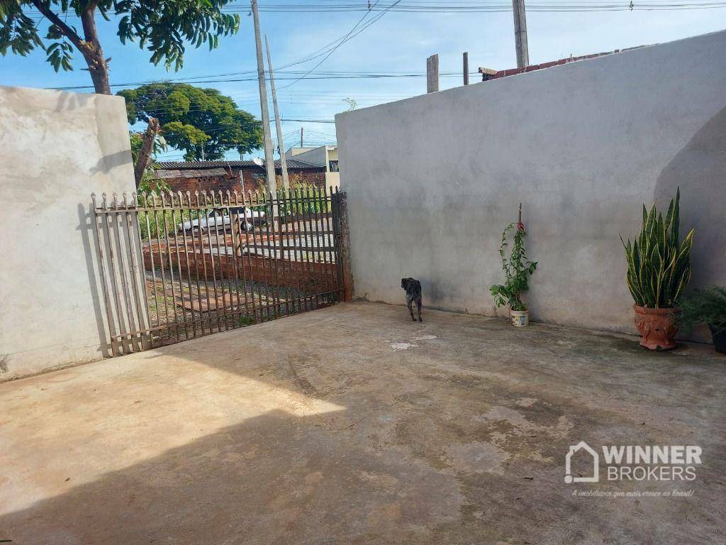 Casa à venda com 4 quartos, 130m² - Foto 25