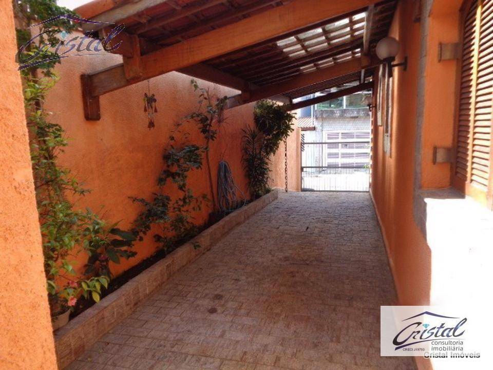 Casa à venda com 3 quartos, 240m² - Foto 19