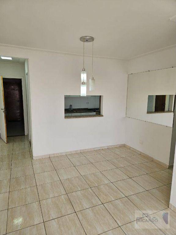 Apartamento à venda e aluguel com 3 quartos, 72m² - Foto 17