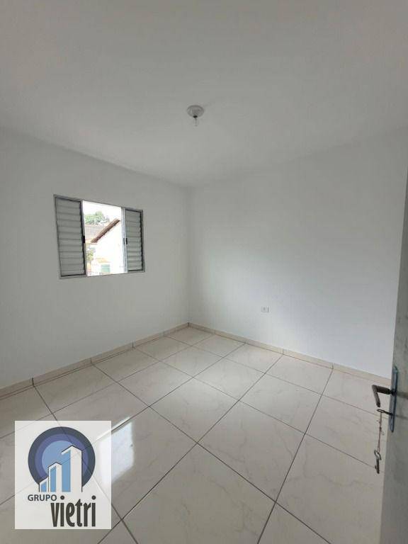 Casa para alugar com 1 quarto, 38m² - Foto 4