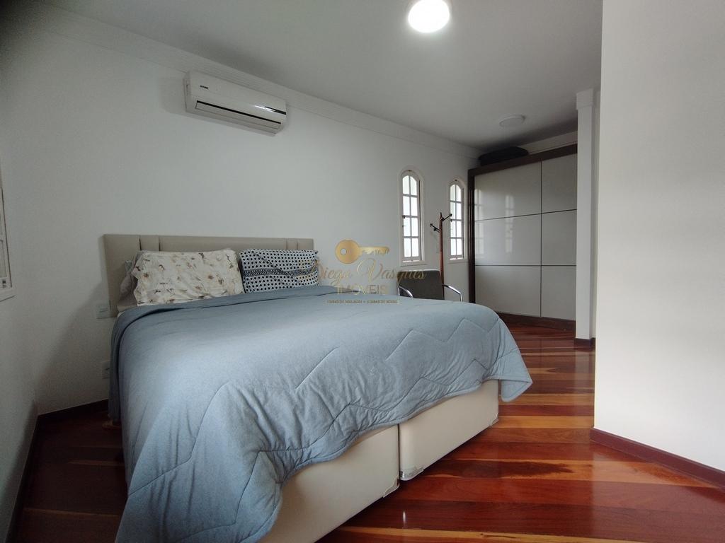 Casa de Condomínio à venda com 4 quartos, 850m² - Foto 24