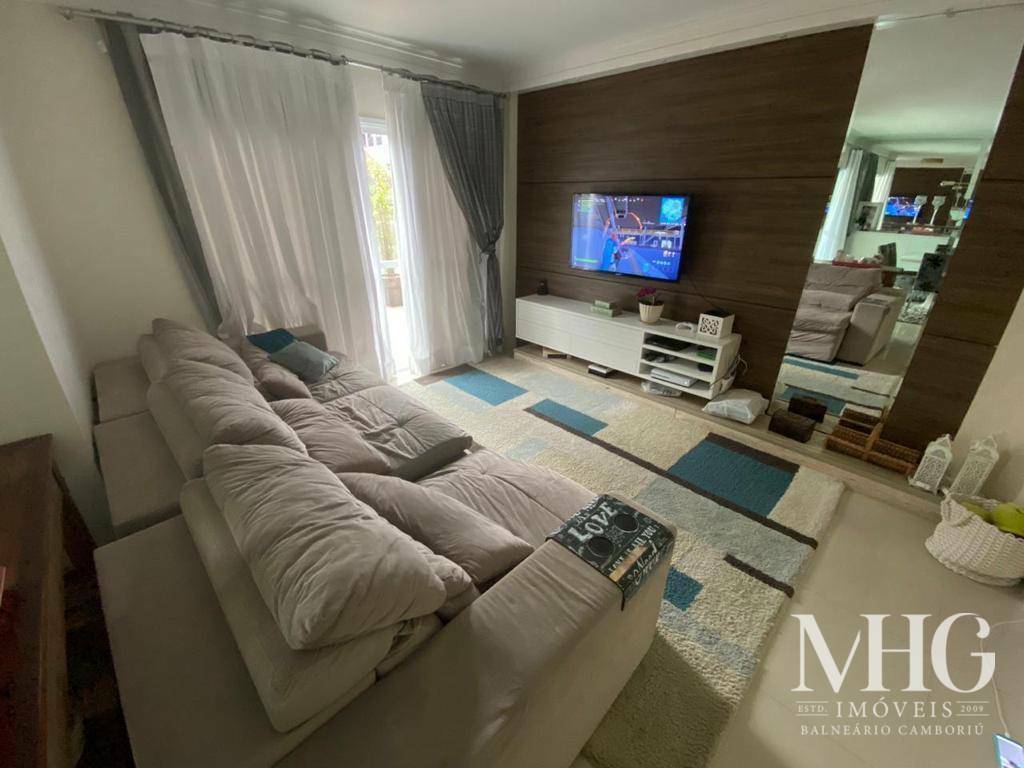 Apartamento à venda com 3 quartos, 174m² - Foto 9