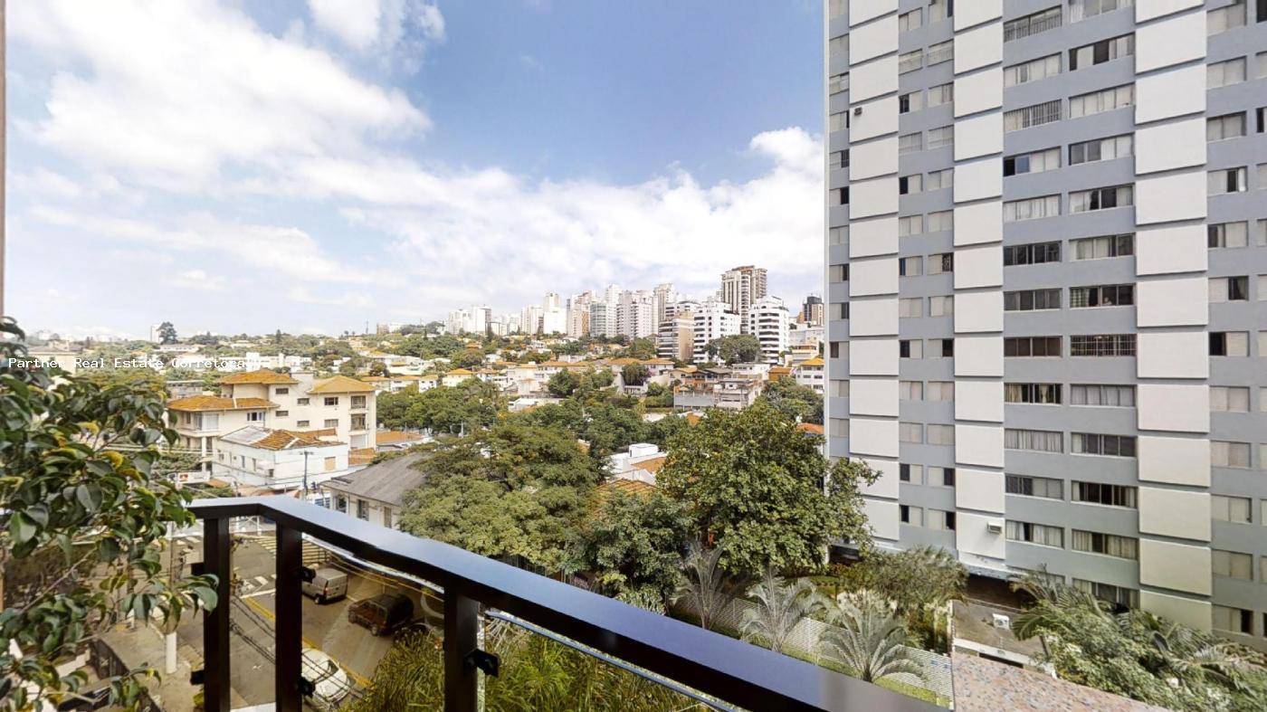 Apartamento à venda com 3 quartos, 196m² - Foto 18