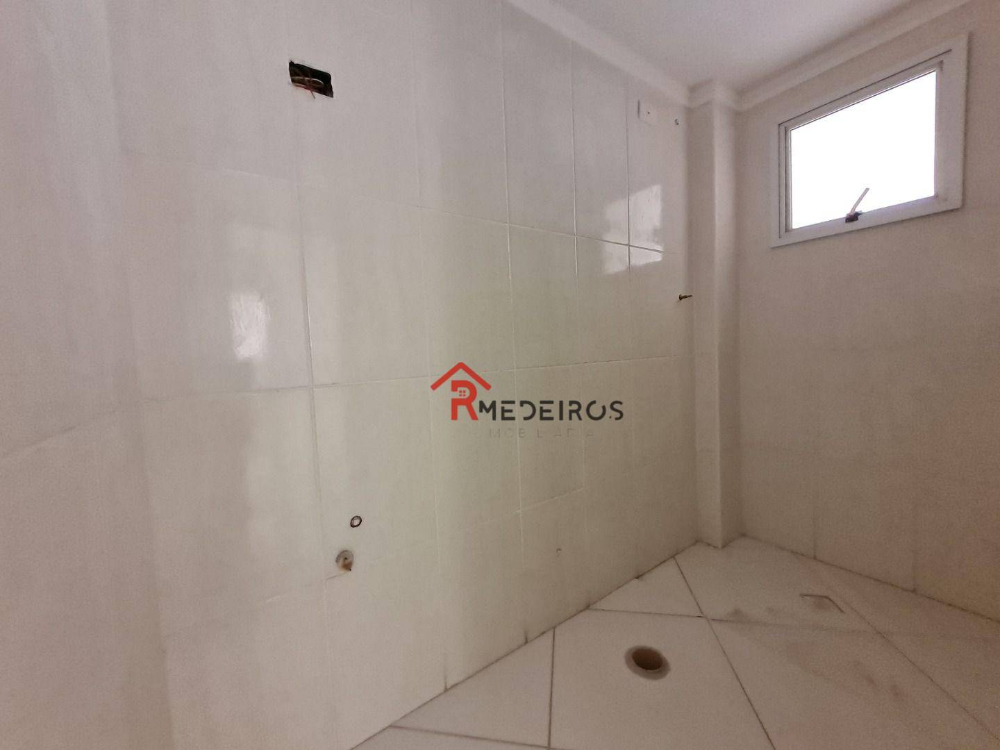 Apartamento à venda com 2 quartos, 75m² - Foto 25