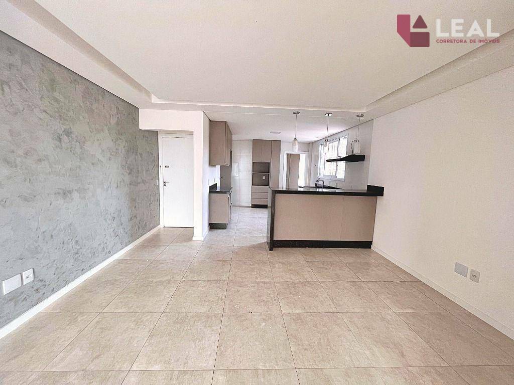 Apartamento à venda com 3 quartos, 105m² - Foto 9