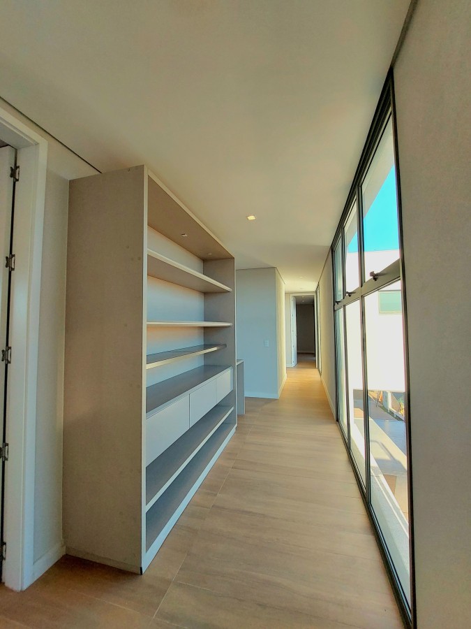 Casa de Condomínio à venda com 4 quartos, 300m² - Foto 10