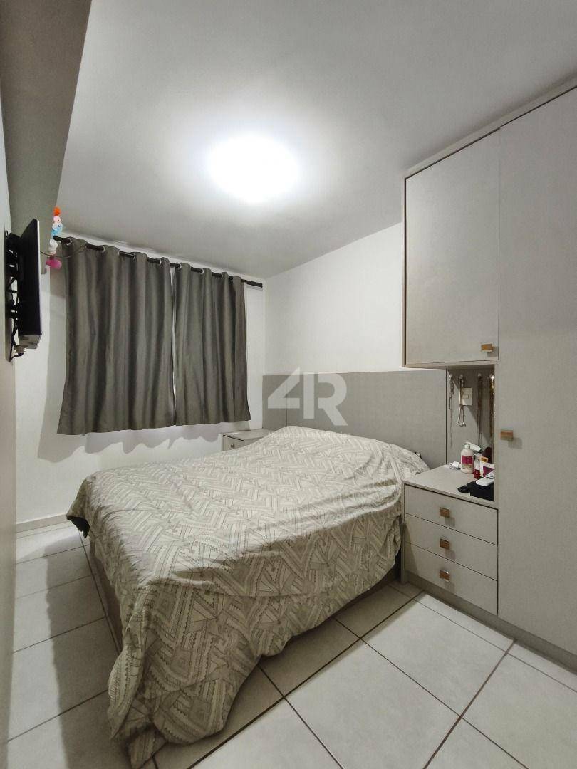 Apartamento à venda com 2 quartos, 67m² - Foto 6