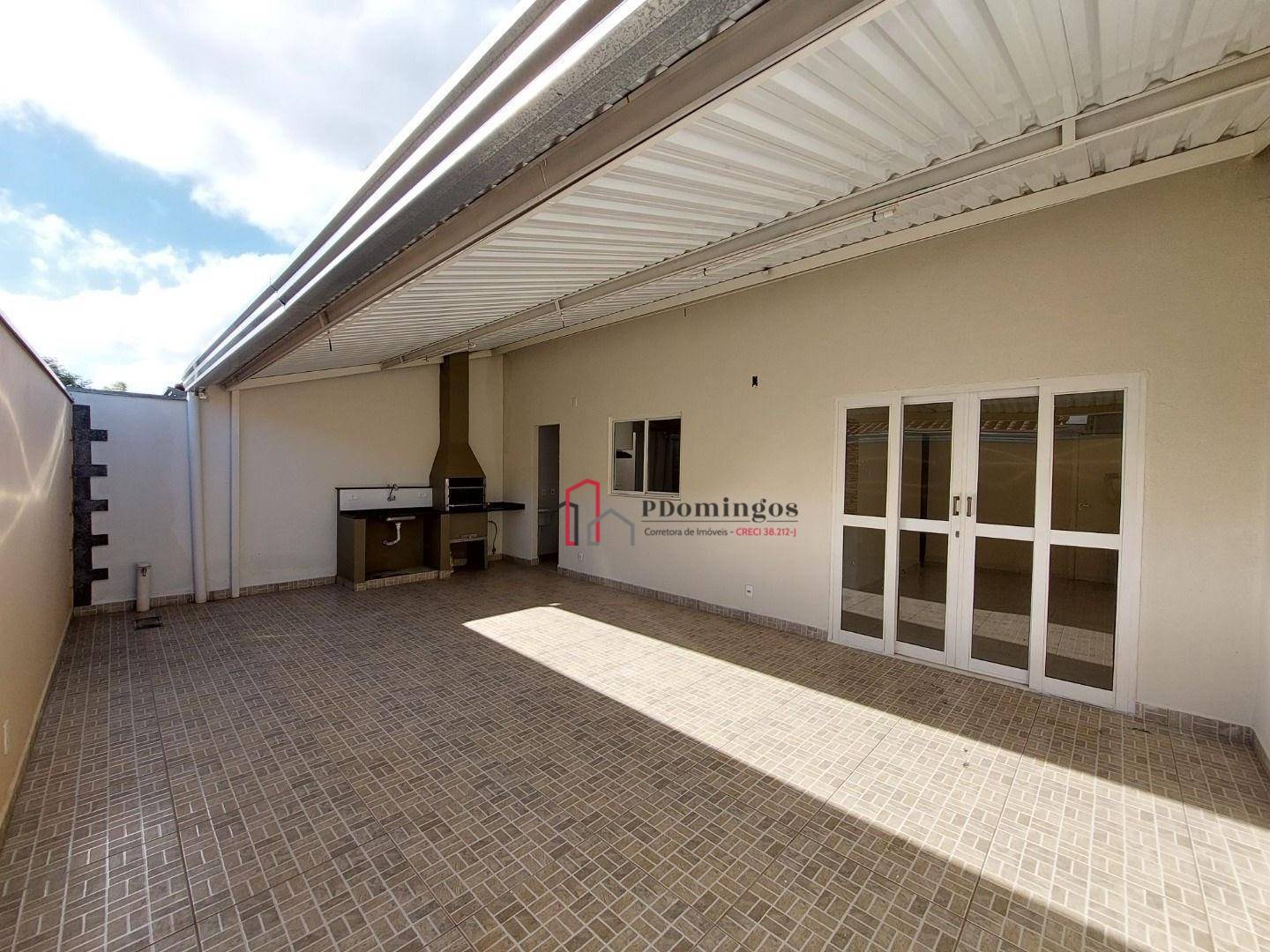 Casa de Condomínio para alugar com 3 quartos, 78m² - Foto 4
