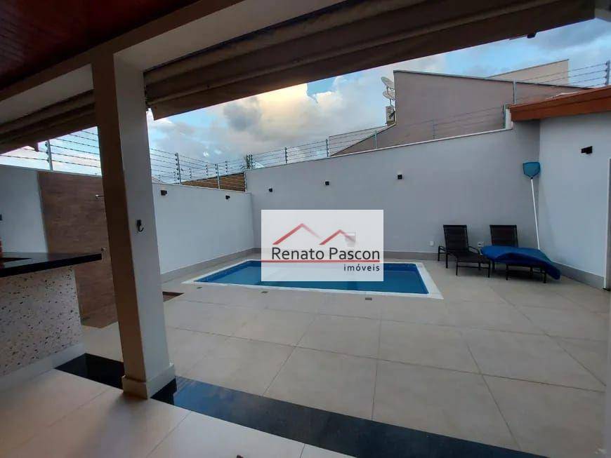 Sobrado à venda com 3 quartos, 412m² - Foto 2