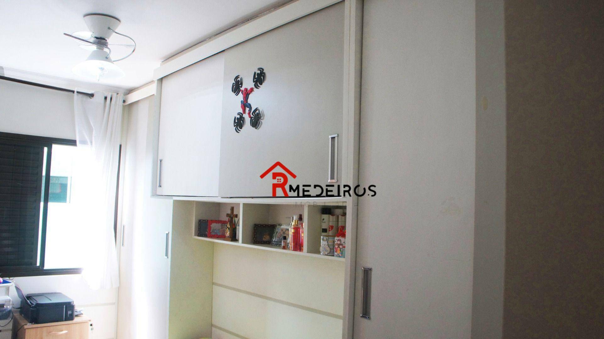 Apartamento à venda com 3 quartos, 107m² - Foto 9