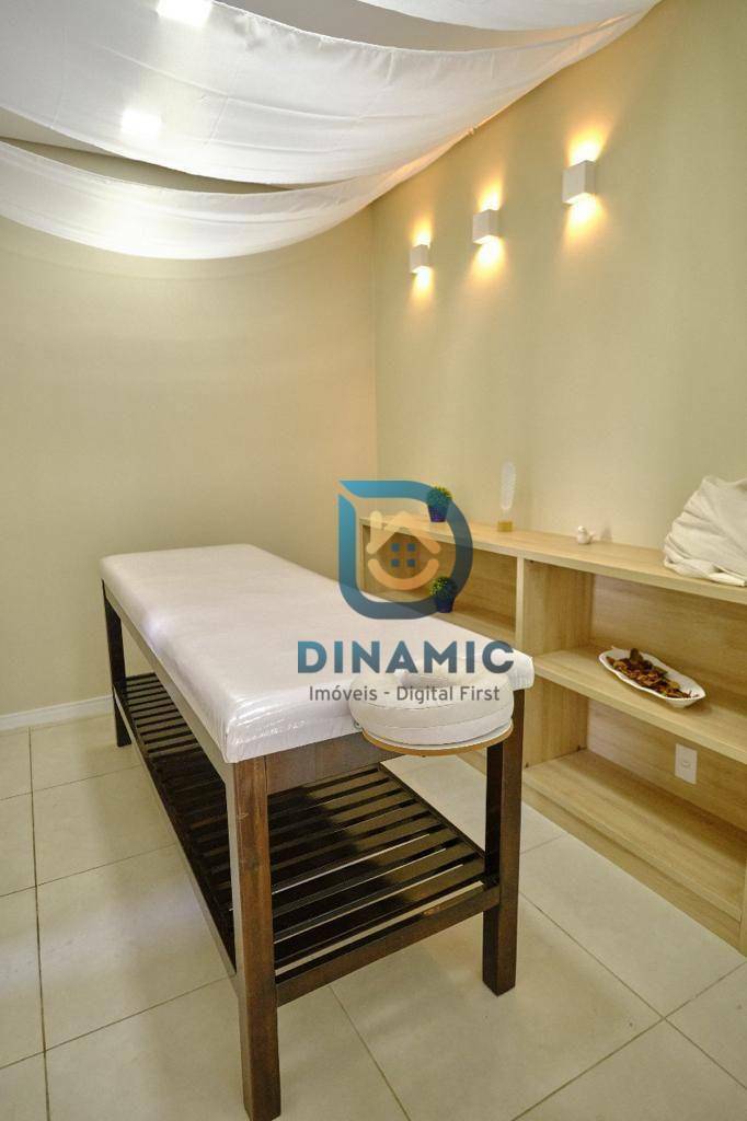 Apartamento à venda com 2 quartos, 61m² - Foto 18