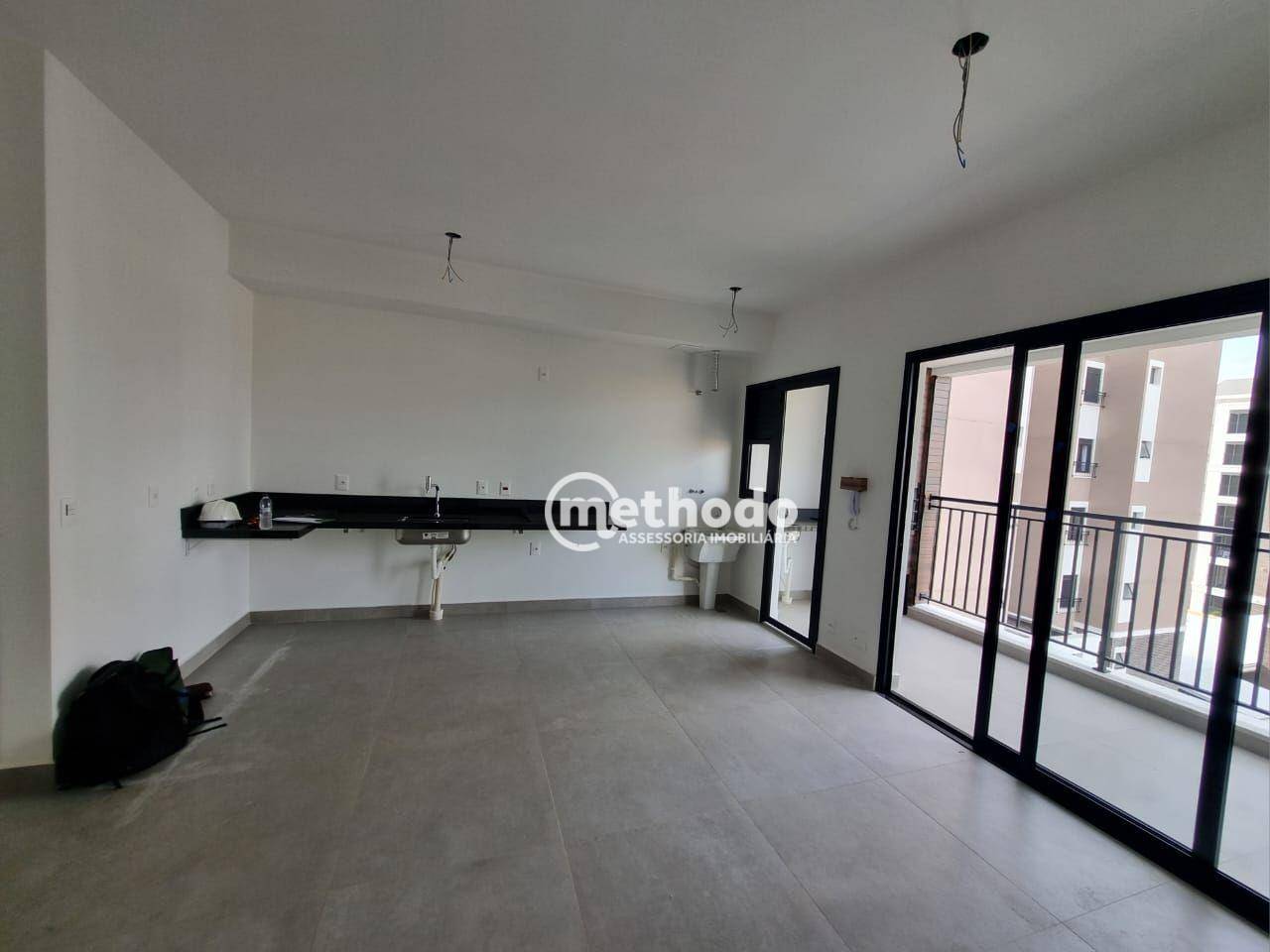 Apartamento à venda com 2 quartos, 65m² - Foto 1