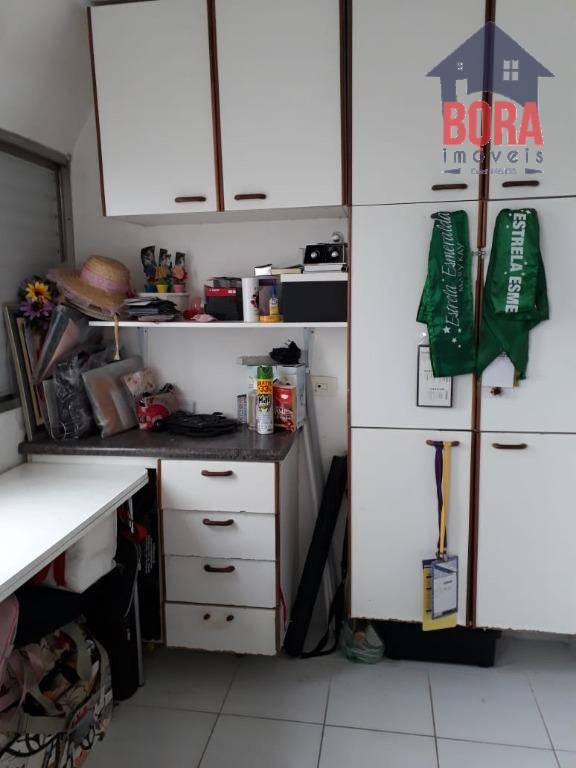 Apartamento à venda com 2 quartos, 62m² - Foto 18