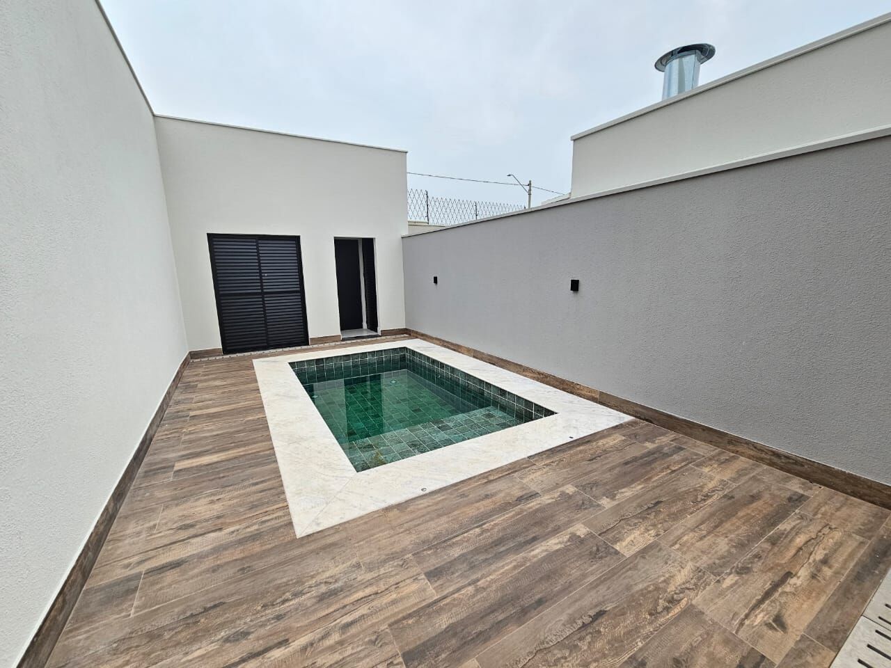 Casa para alugar com 3 quartos, 190m² - Foto 15