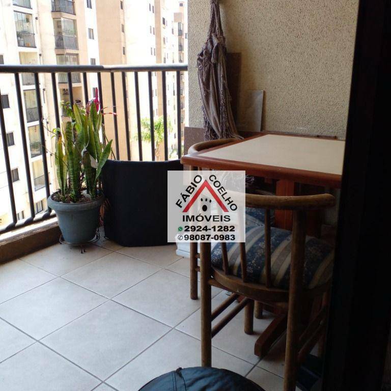 Apartamento à venda com 3 quartos, 75m² - Foto 22