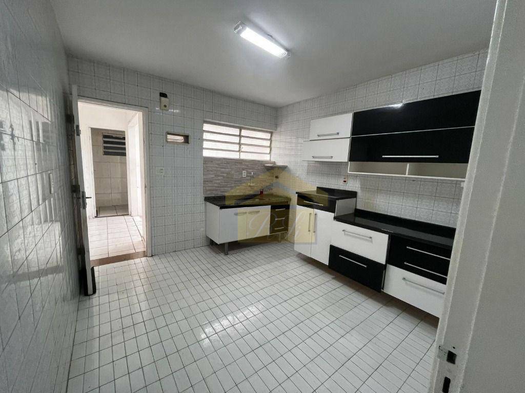 Sobrado para alugar com 2 quartos, 130m² - Foto 5