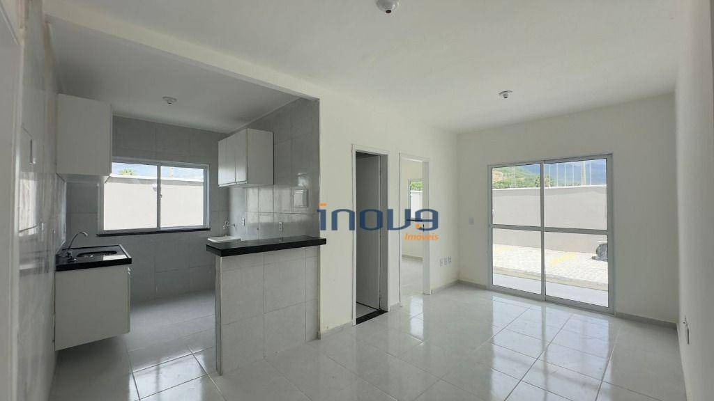Apartamento à venda com 2 quartos, 58m² - Foto 1