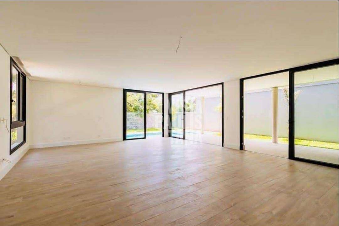 Casa à venda com 3 quartos, 560m² - Foto 7