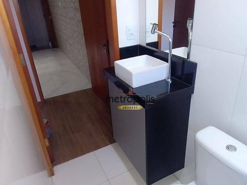 Sobrado à venda com 2 quartos, 135m² - Foto 17