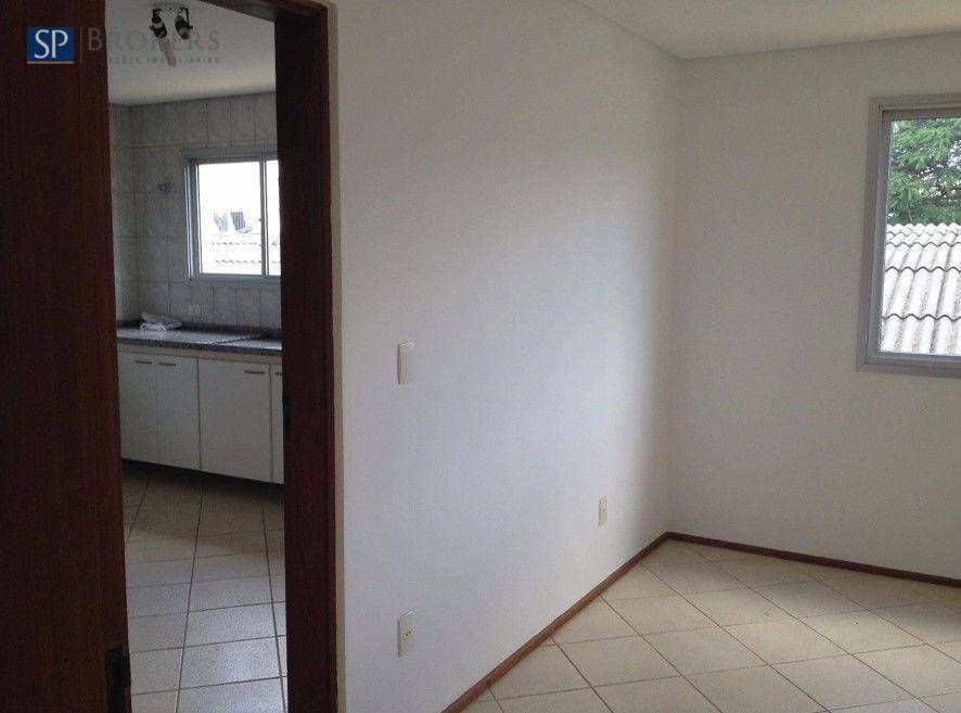 Apartamento à venda com 2 quartos, 146m² - Foto 6