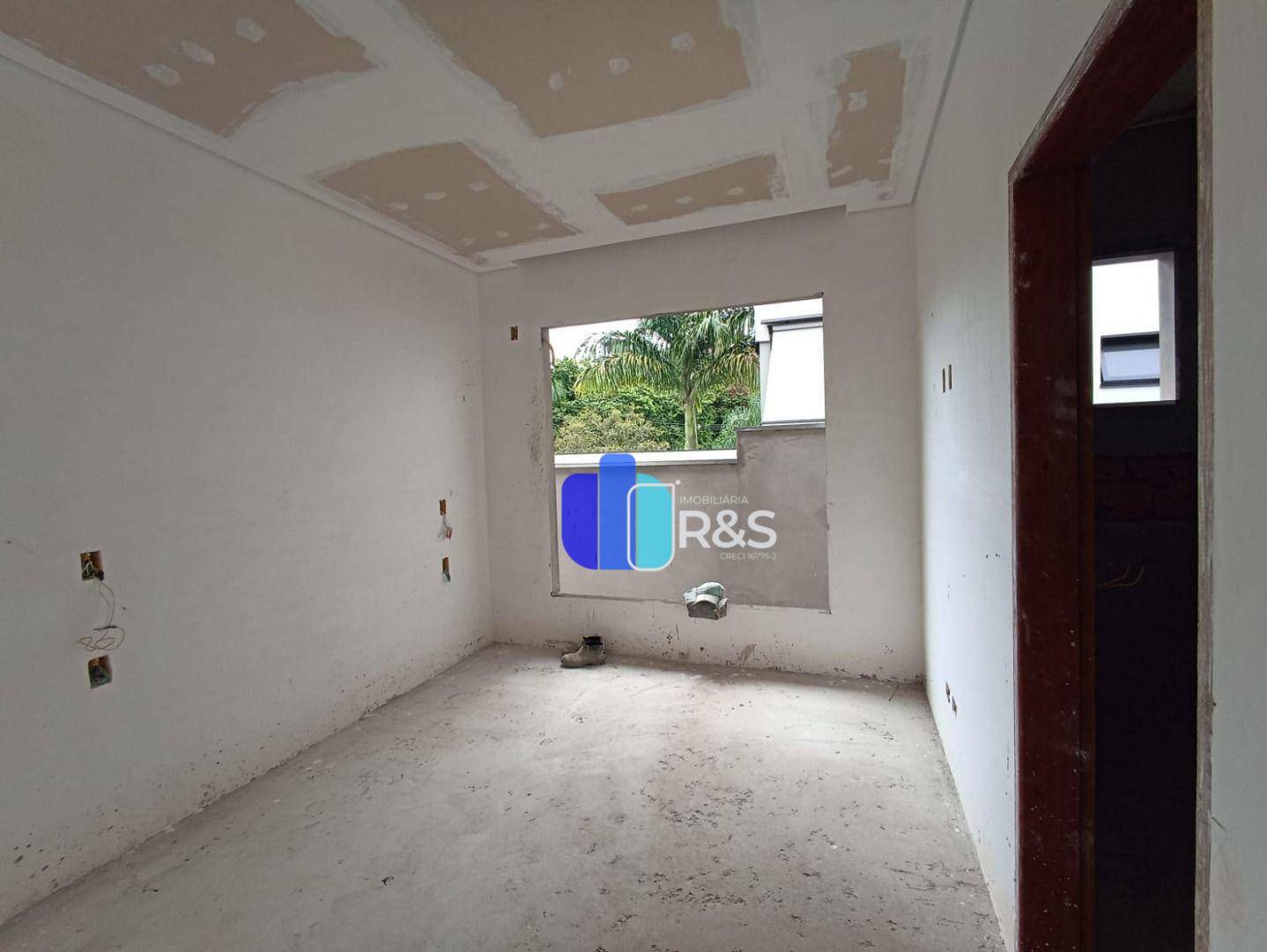 Casa à venda com 3 quartos, 250m² - Foto 25