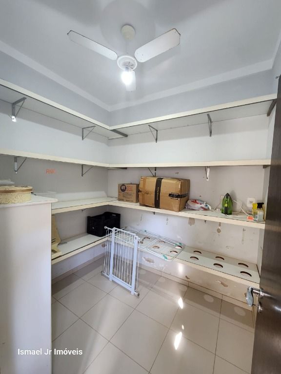 Casa de Condomínio à venda com 3 quartos, 270m² - Foto 40