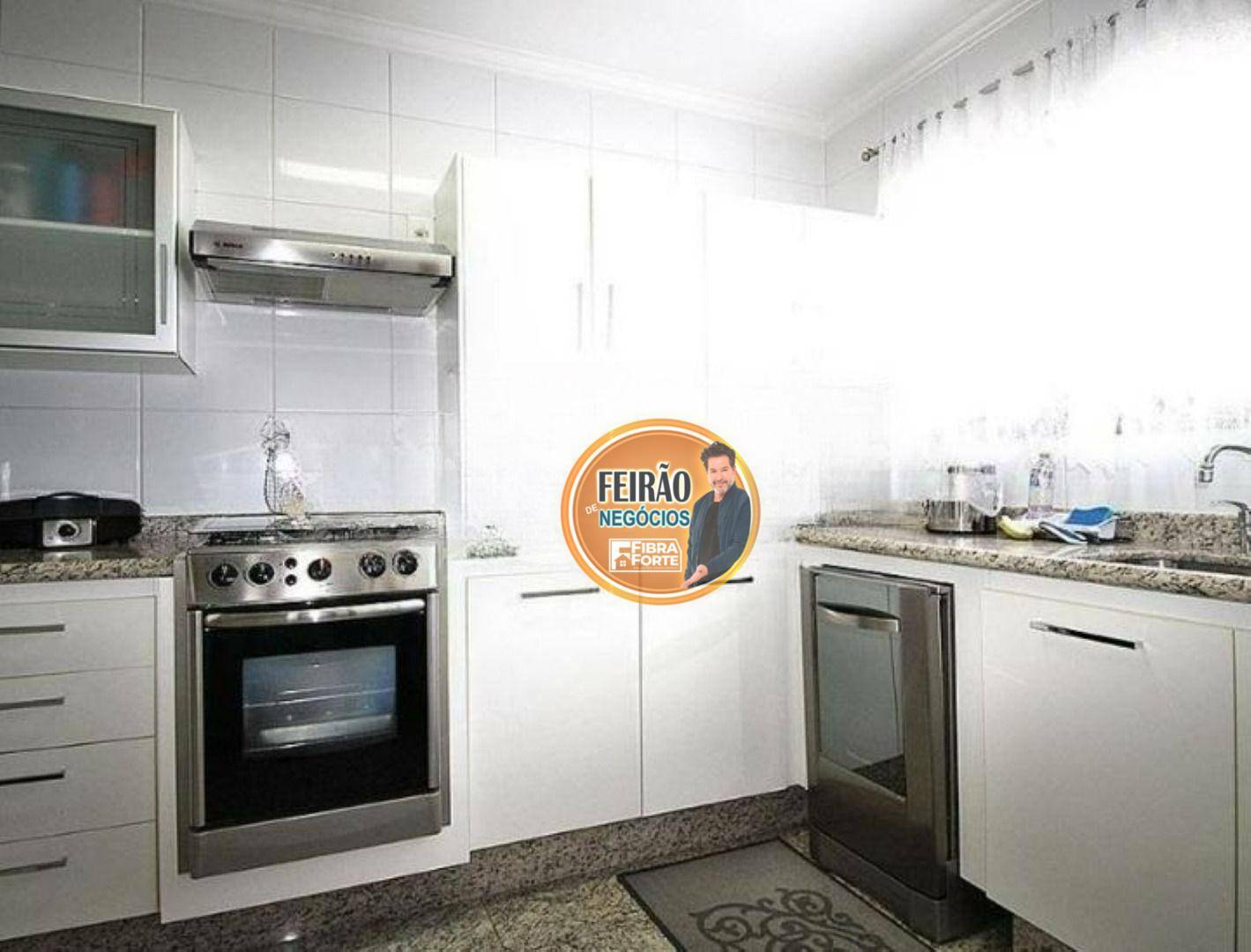 Apartamento à venda com 4 quartos, 141m² - Foto 21