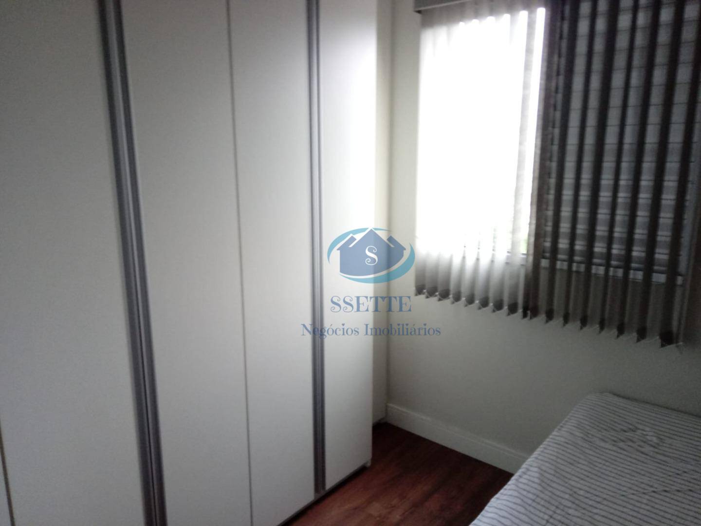 Apartamento à venda com 2 quartos, 49m² - Foto 4