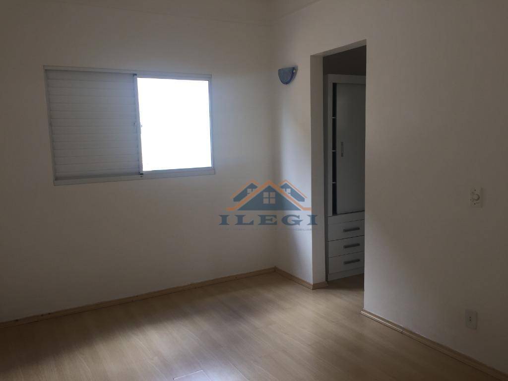 Casa de Condomínio à venda com 3 quartos, 230m² - Foto 15