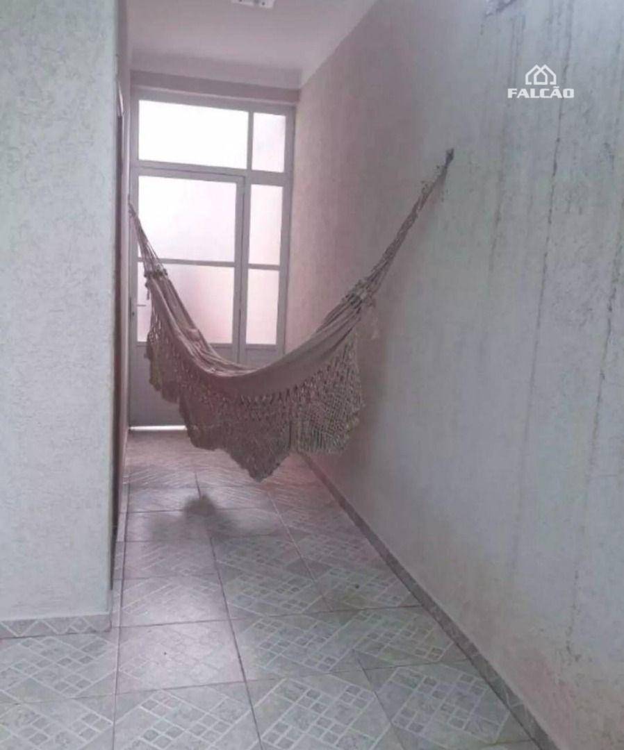 Sobrado à venda com 3 quartos, 198m² - Foto 24