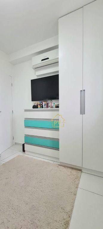 Apartamento à venda com 3 quartos, 77m² - Foto 15