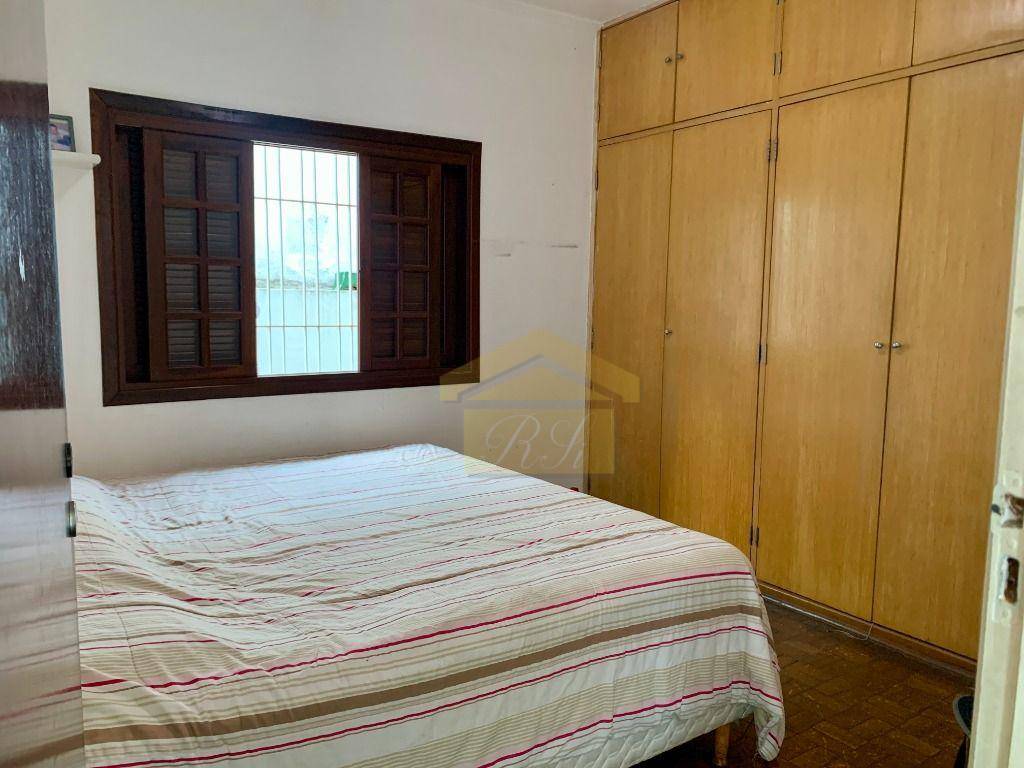 Casa à venda com 5 quartos, 300m² - Foto 9