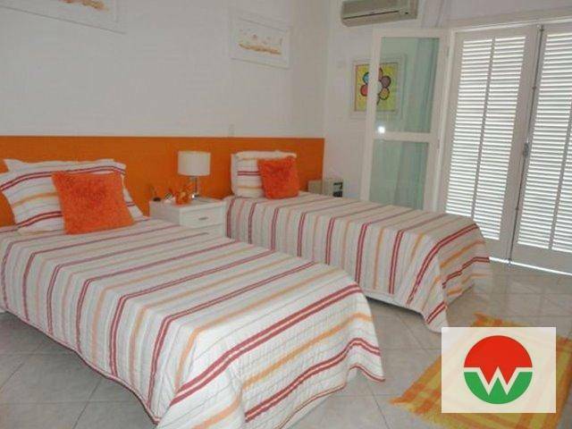 Casa de Condomínio à venda com 6 quartos, 860m² - Foto 28